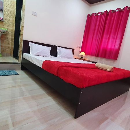 Serina House Mālvan Kültér fotó