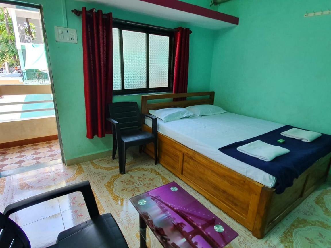 Serina House Mālvan Kültér fotó
