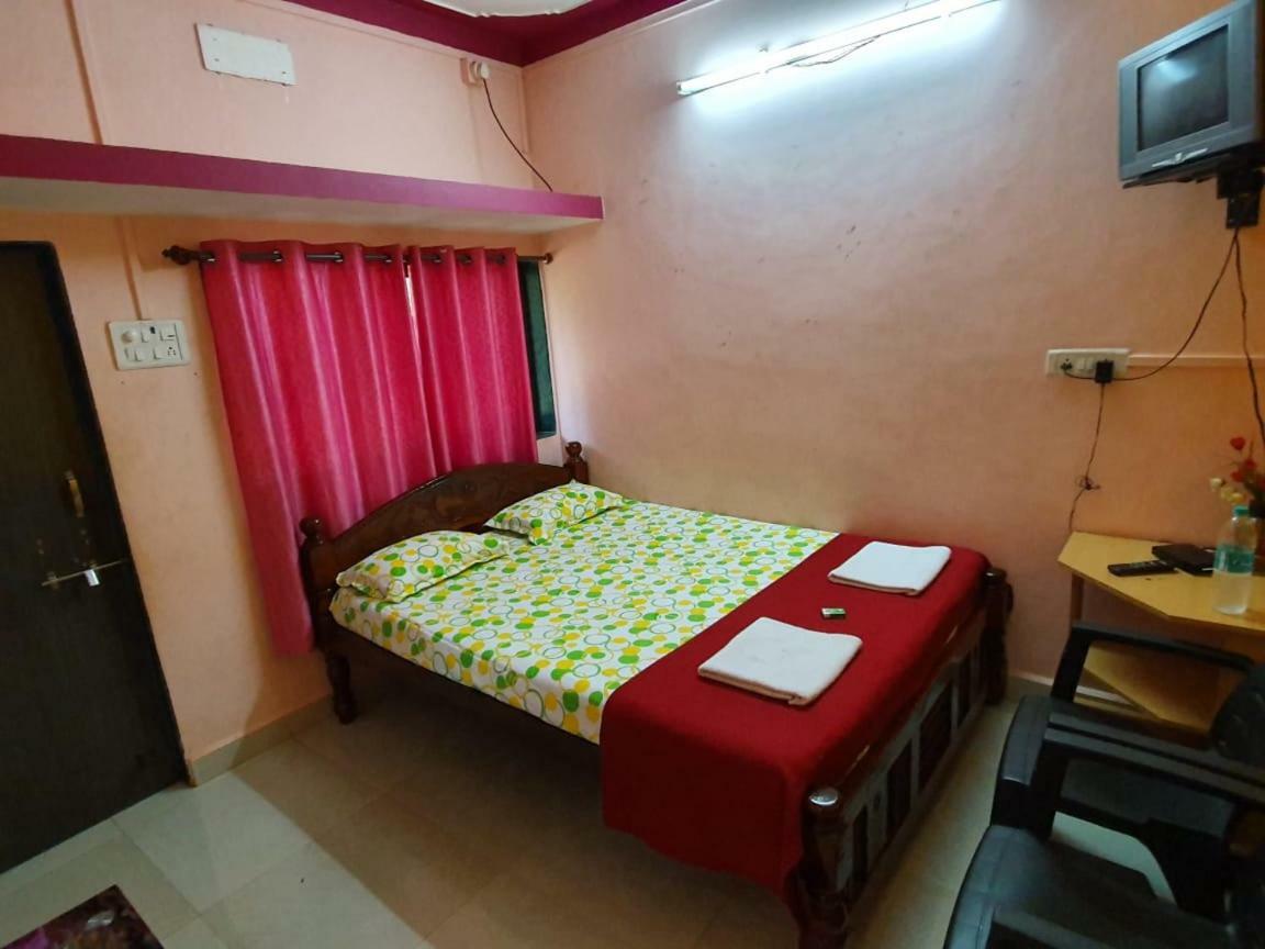 Serina House Mālvan Kültér fotó